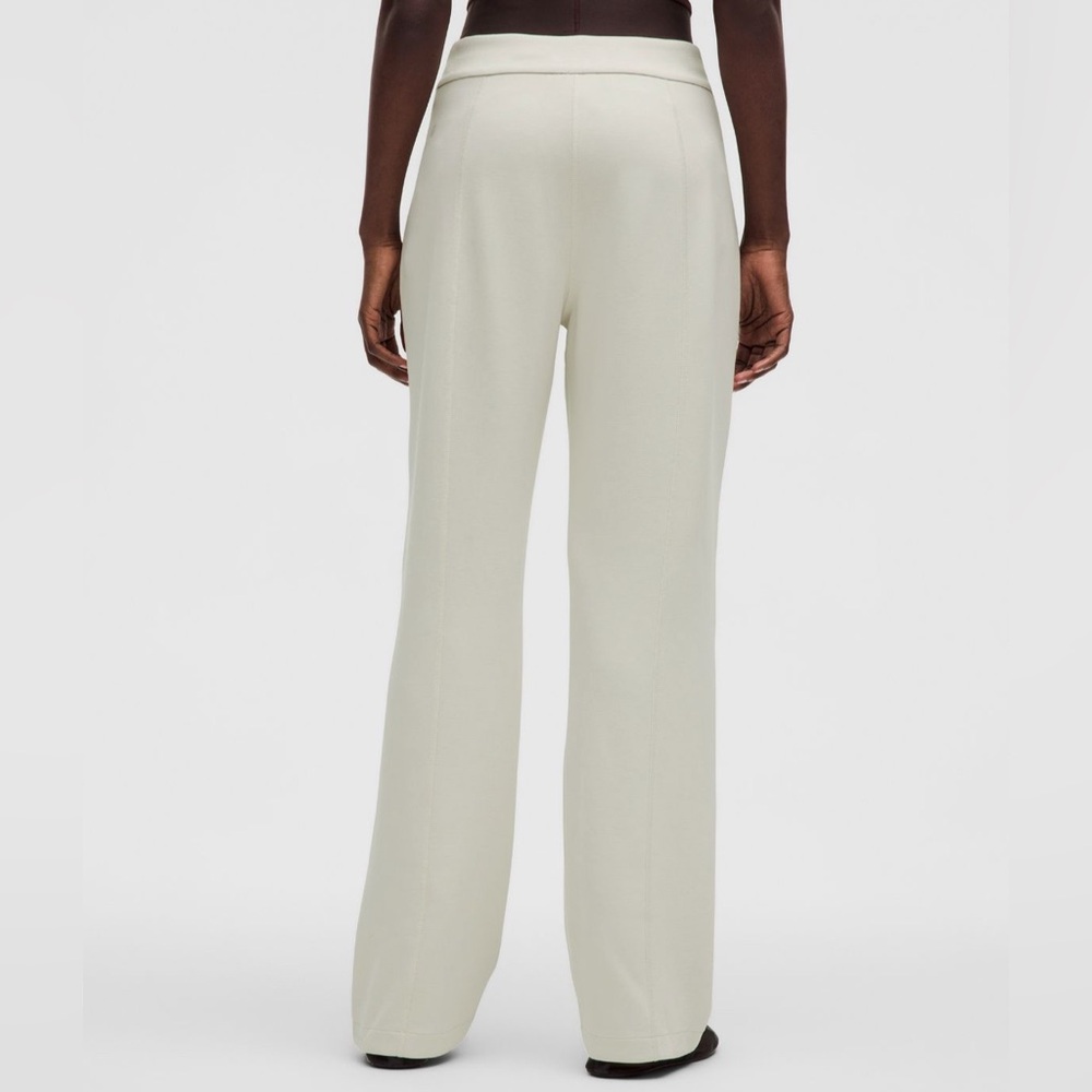 Lululemon Softstream Straight-leg Pant - Picture 2 of 5